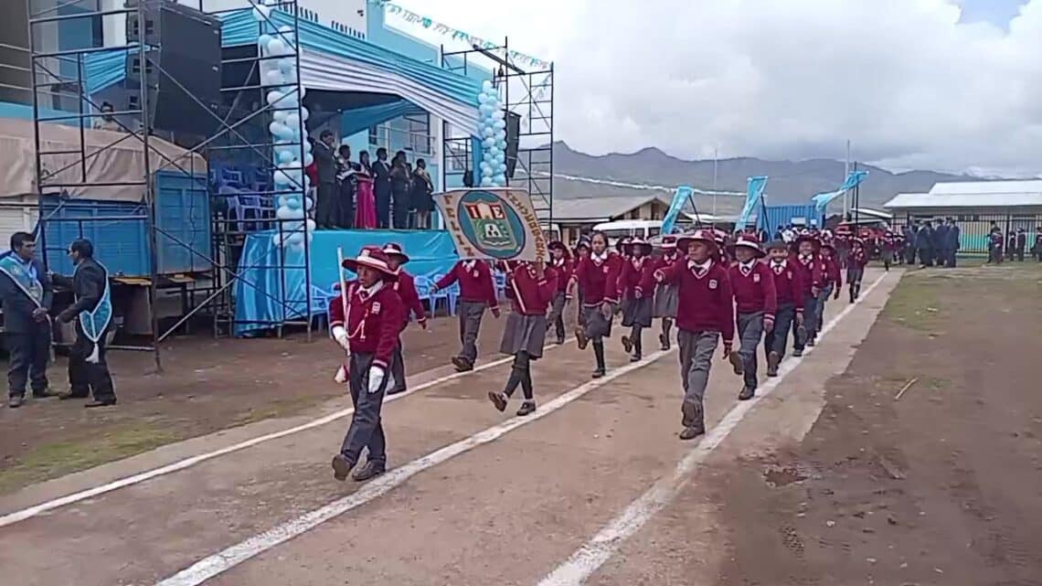 Aiheeseen liittyvät videot