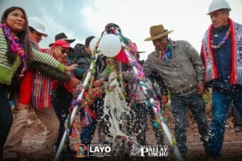 𝗟𝗔𝗬𝗢 𝗦𝗜𝗚𝗨𝗘 𝗔𝗩𝗔𝗡𝗭𝗔𝗡𝗗𝗢 𝗖𝗢𝗡 𝗠Á𝗦 𝗢𝗕𝗥𝗔𝗦 𝗣𝗔𝗥𝗔 𝗡𝗨𝗘𝗦𝗧𝗥𝗔 𝗣𝗢𝗕𝗟𝗔𝗖𝗜Ó𝗡